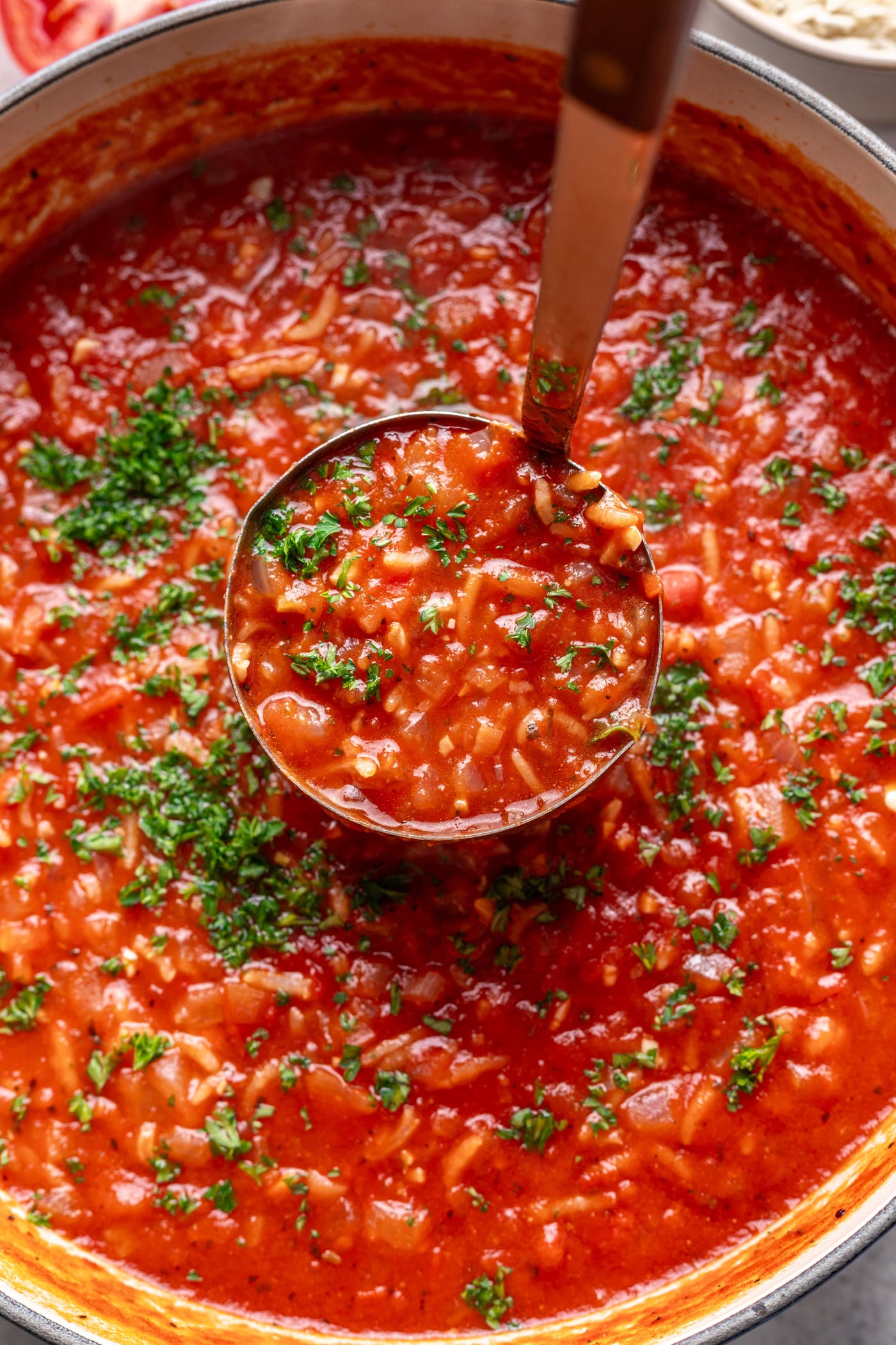 Easy Tomato Rice Soup: Your 40-Minute Budget-Friendly Comfort Meal